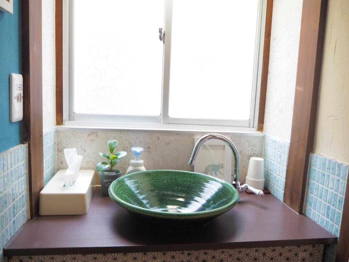Guesthouse Iwase Toyama Station Exterior foto